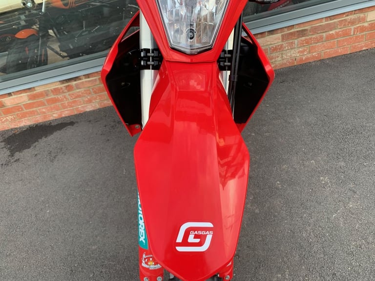 GAS GAS ES 700 - ONE OWNER - 2 YEAR WARRANTY