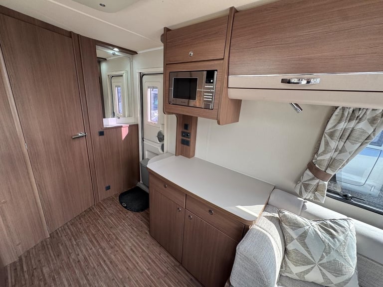 Elddis Affinity 482 / 2 2017
