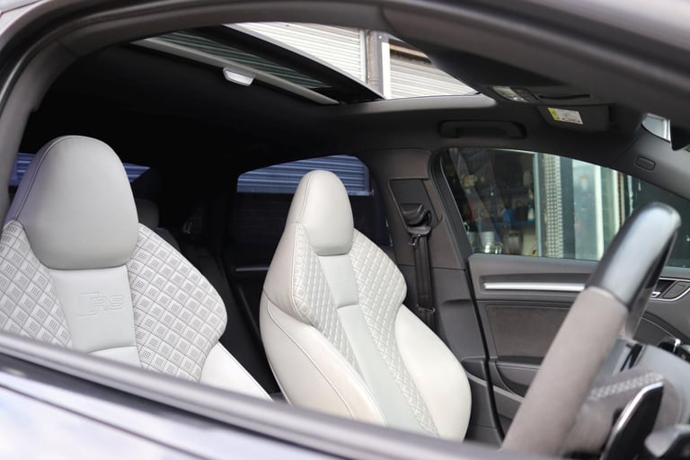 Audi RS3 2.5 TFSI S Tronic quattro - STAGE 2 - PAN RF - ACC - CARBON - SS SEATS 