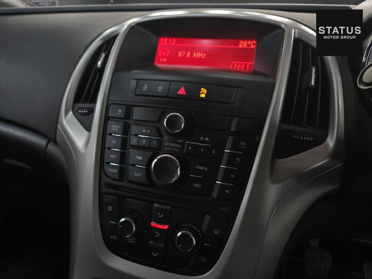 2014 Vauxhall Astra 1.6 16v Excite Hatchback 5dr Petrol Manual Euro 5 (115 ps) Hatchback Petrol M...