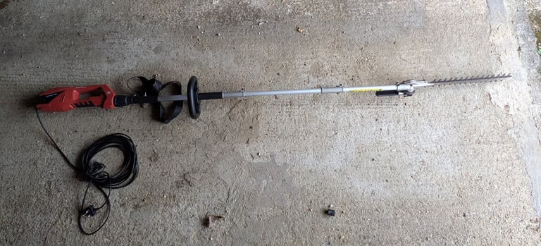 Hedge trimmer 