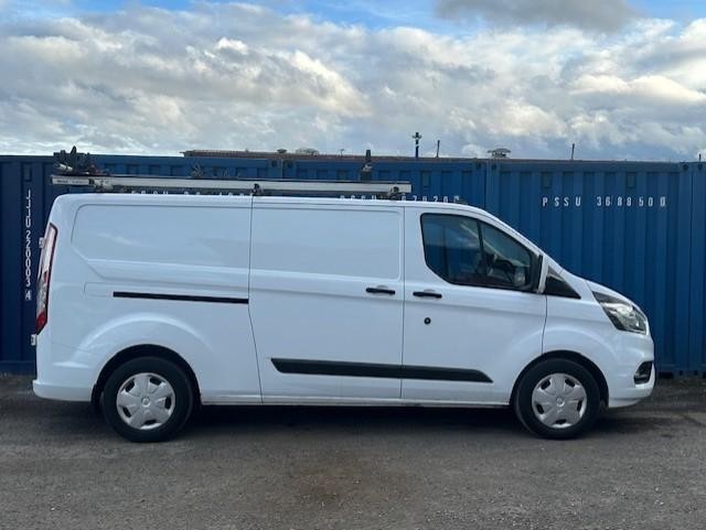 Ford Transit Custom 320 TREND ECOBLUE