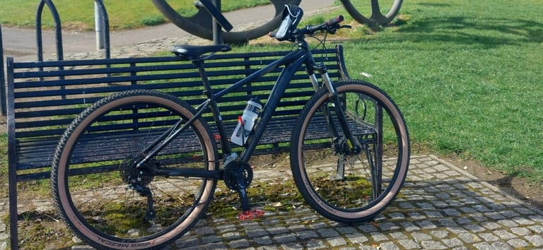 Orbea MX40 mountain bike