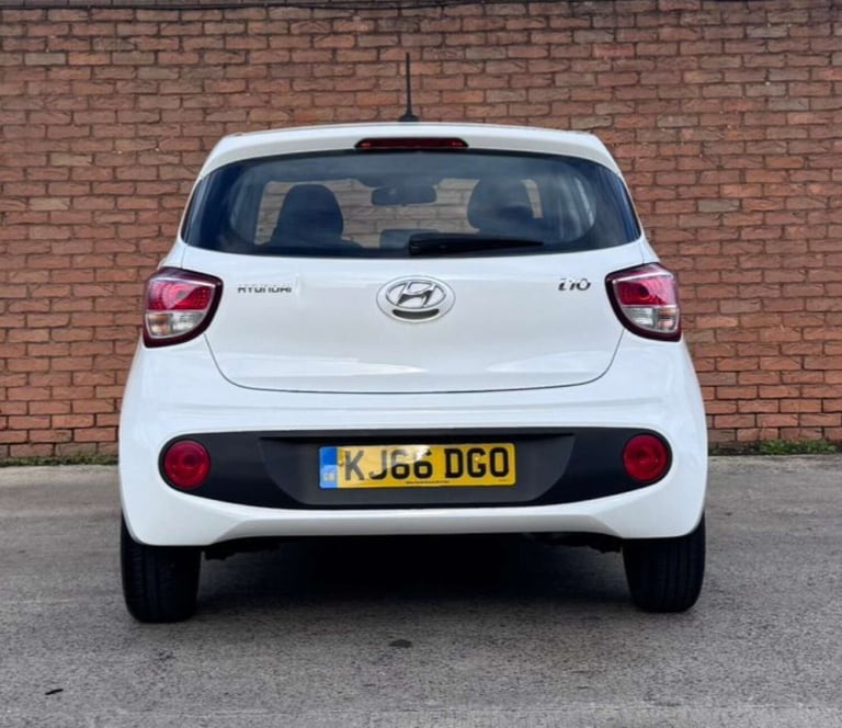 2017 Hyundai i10 1.0 SE 5dr HATCHBACK PETROL Manual