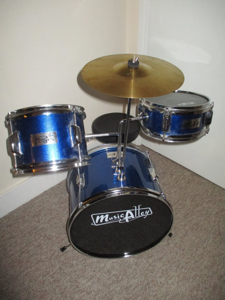 Child's Drum Kit, Missing Pedal
