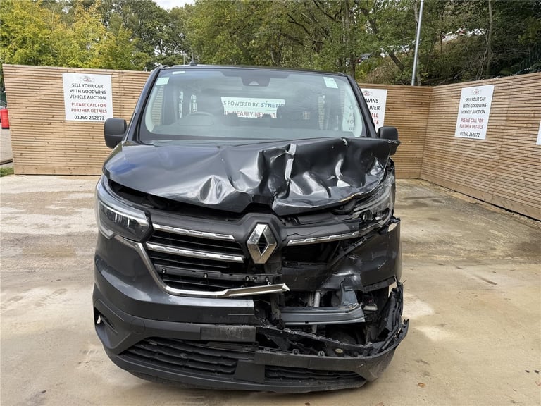 2024 RENAULT TRAFIC ADVANCE LL30 9 SEATER 2.0TD AUTO DAMAGED REPAIRABLE SALVAGE 