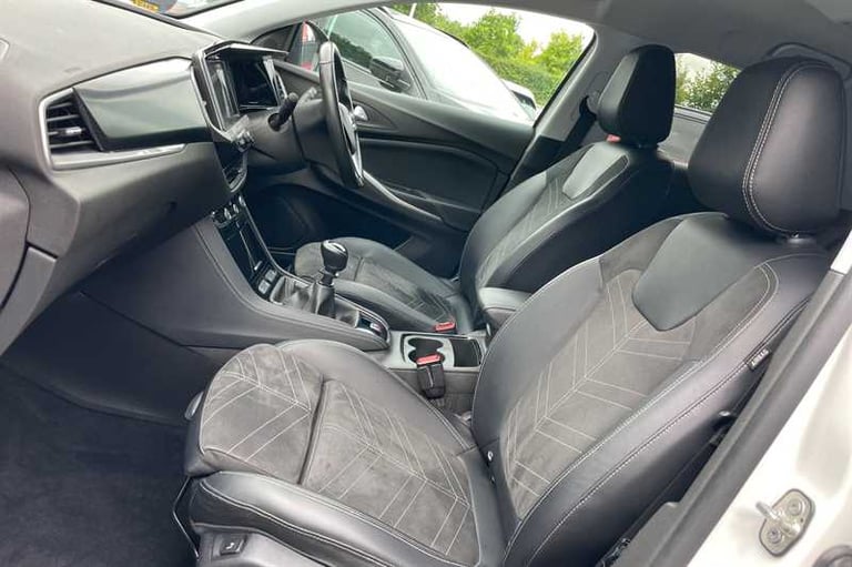 2023 Vauxhall Grandland 1.2 Turbo Ultimate 5dr HATCHBACK PETROL Manual