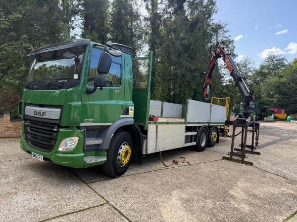 Daf CF330 Rear Mounted Remote Block Grab Crane 6x2 Rear Steer Lift Axle 