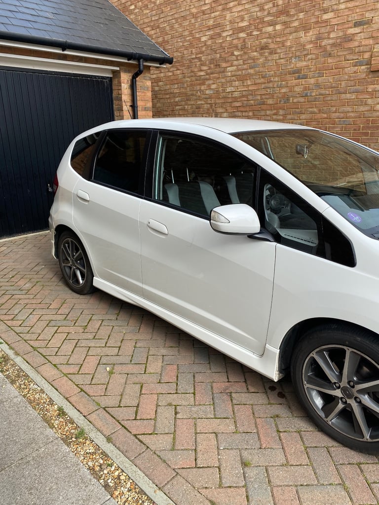 Honda, JAZZ, Hatchback, 2014, Manual, 1339 (cc), 5 doors