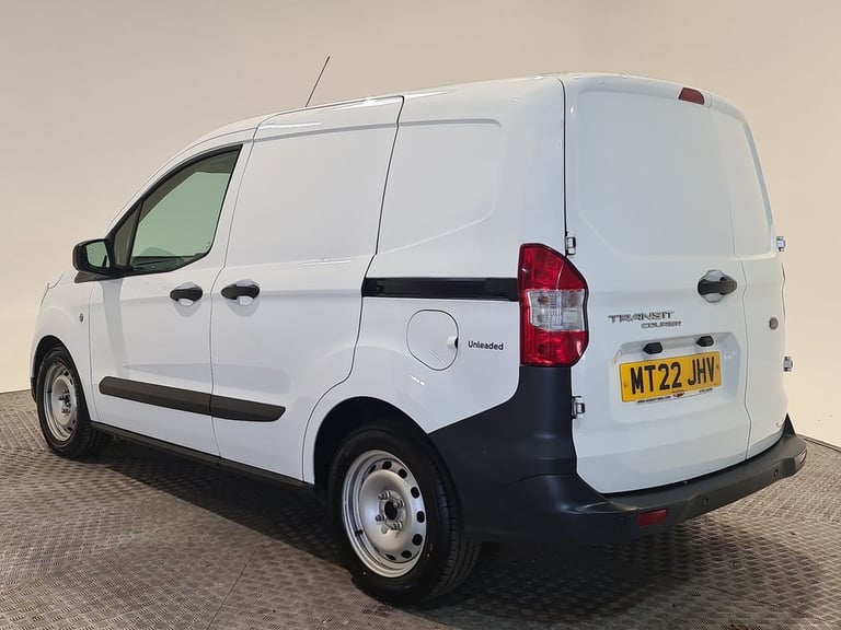 FORD TRANSIT COURIER 1.0 ECOBOOST LEADER P/V PETROL L1 100 BHP SWB