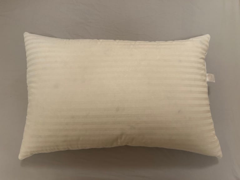 image for John Lewis Natural Collection Hungarian Goose Down Standard Pillow, Firm (5)
