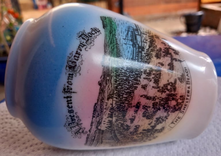 Ceramic Vase from Barry Island, gold edging