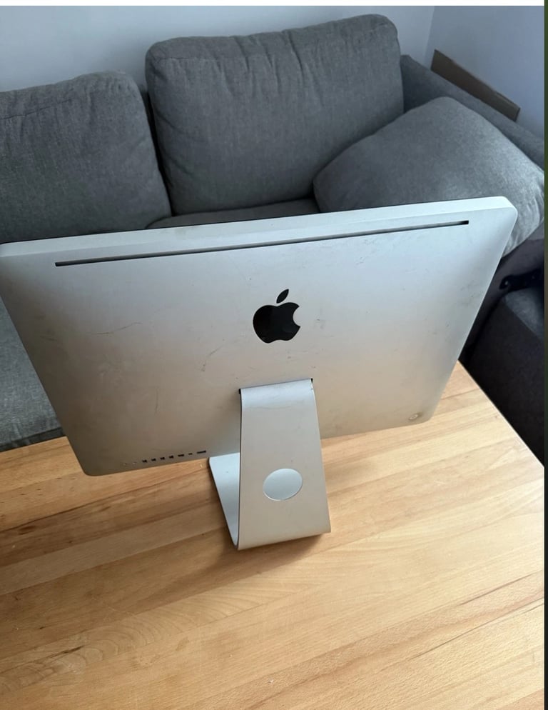 Apple Macbook Pro Core i5 2.3 13" (Mid 2017) 8GB 128GB Silver