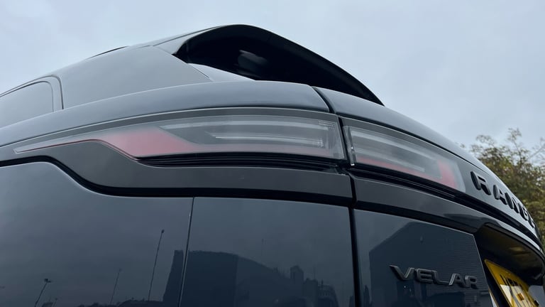 2023 Land Rover Range Rover Velar 2.0 D200 MHEV Dynamic SE 5dr Auto Diesel Estate Estate Diesel A...