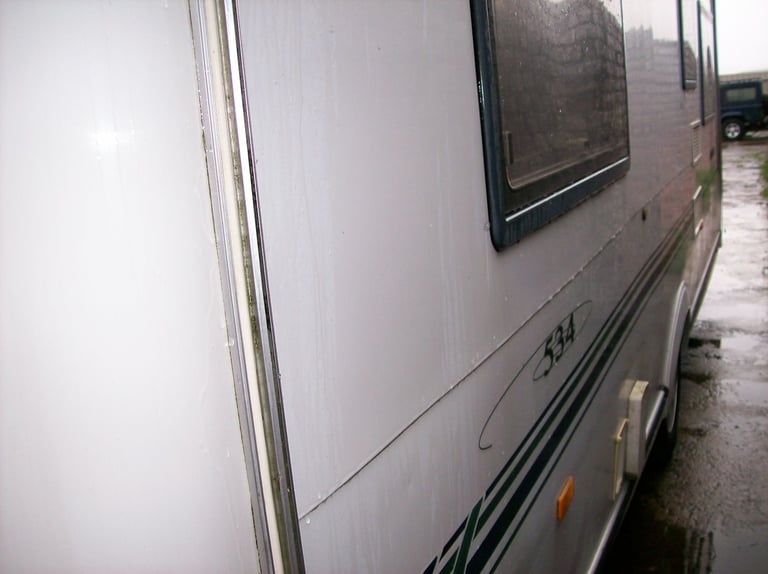 compass corona 4 berth fixed bed very good condition ready to go 