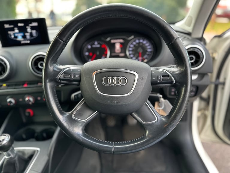 2015 Audi A3 1.6 TDI 110 SE Technik 5dr HATCHBACK Diesel Manual