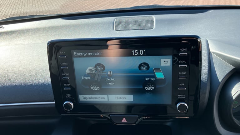 2021 Toyota Yaris 1.5 Hybrid Design 5dr CVT HATCHBACK PETROL/ELECTRIC Automatic
