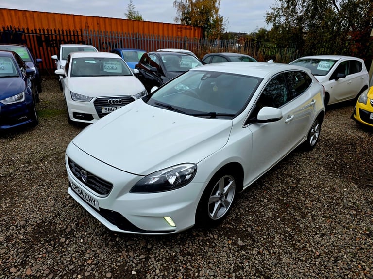 image for 2014 Volvo V40 D2 SE 5dr HATCHBACK Diesel Manual