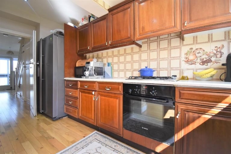💫Fully Furnished Room in 4-Bed Flat | Great Location N17!