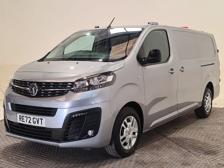 VAUXHALL VIVARO 2.0 TURBO D 3100 SPORTIVE P/V L2 H1 145 BHP LWB DIESEL