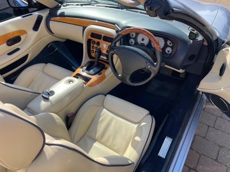 2001 Aston Martin DB7 5.9 Volante 2dr CONVERTIBLE Petrol Automatic