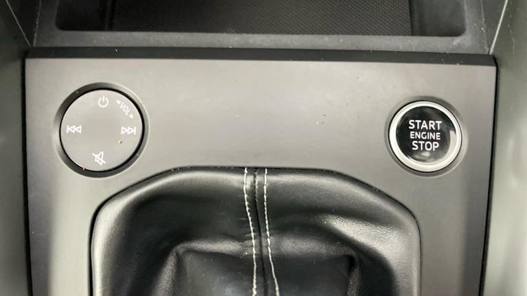 2022 Audi A3 S line 35 TFSI  150 PS 6-speed Manual Saloon Petrol Manual