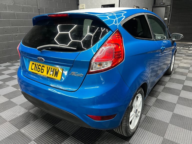 2016 Ford Fiesta 1.25 82 Zetec Blue 3dr HATCHBACK Petrol Manual