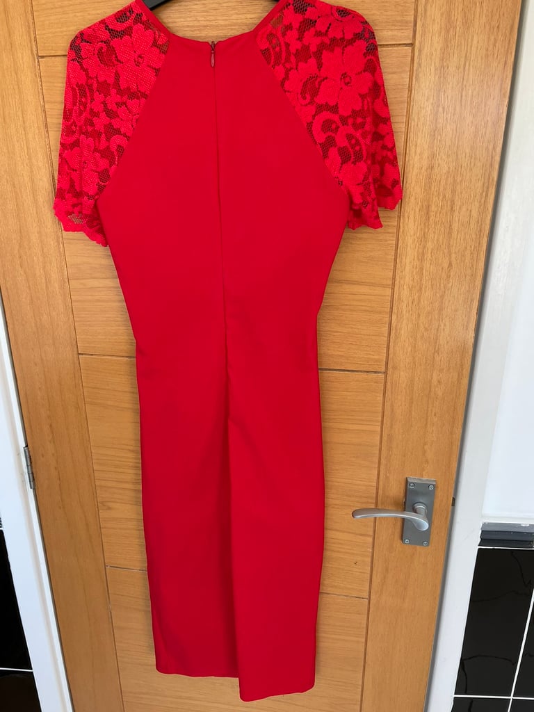 2 red dresses size 8, selling separately £5 each