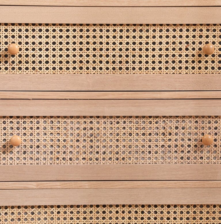 Chest of 3 Drawers with Pine Legs Clothes Storage Chest Storage Unit for Bedroom Living Room.