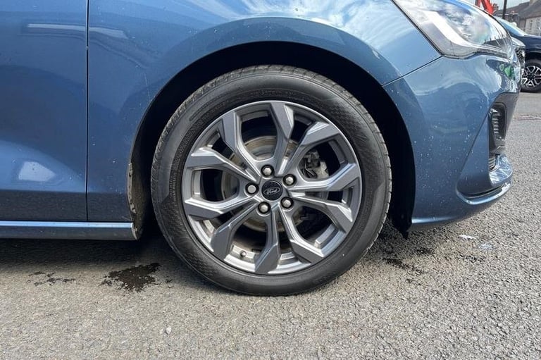 2022 Ford Focus 1.0T EcoBoost ST-Line Hatchback 5dr Petrol Manual, Apple Car Play, Android Hatchb...