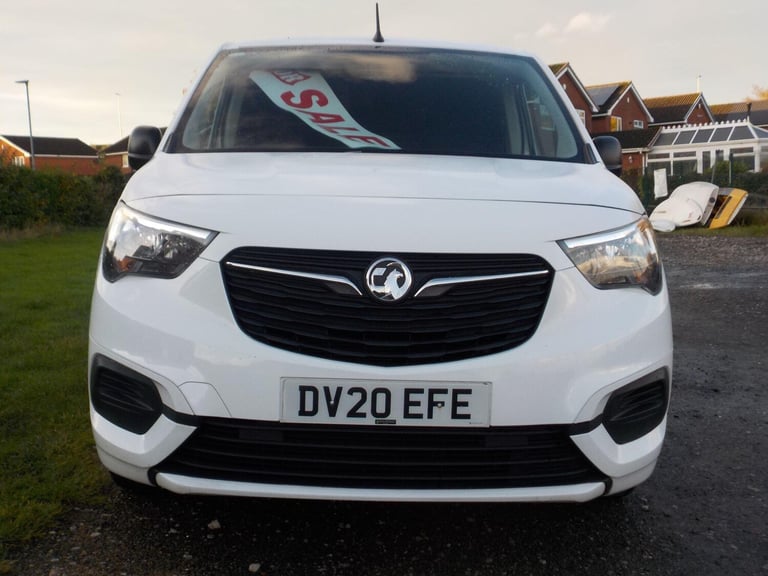 2020 Vauxhall Combo 1.6 Turbo D 2300 Sportive L1 H1 Euro 6 (s/s) 4dr PANEL VAN Diesel Manual