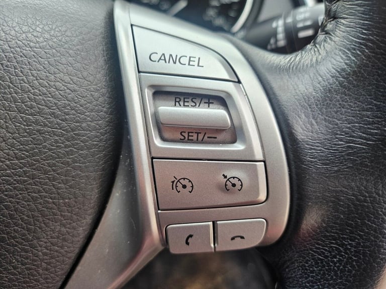 2015 Nissan X-Trail 1.6 dCi Tekna SUV 5dr Diesel Manual Euro 5 (s/s) (130 ps) ESTATE Diesel Manual