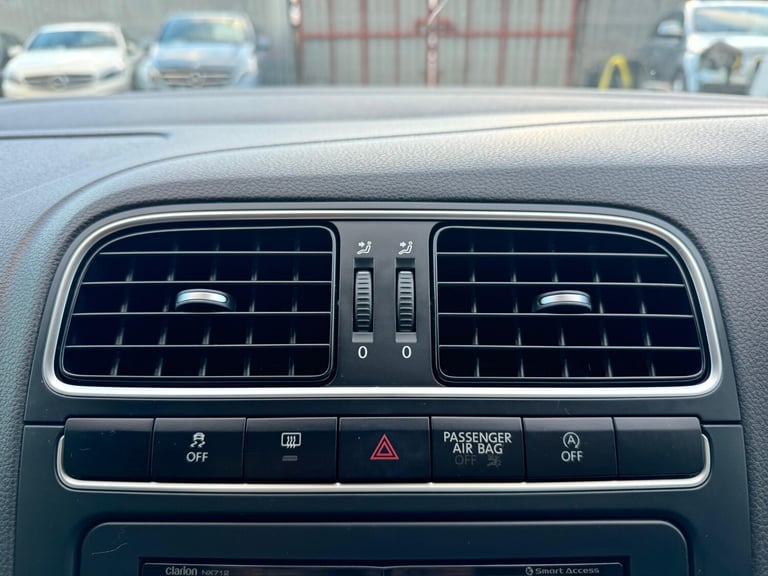 2013 Volkswagen Polo 1.2 TSi BLUEMOTION Hatchback Petrol Automatic