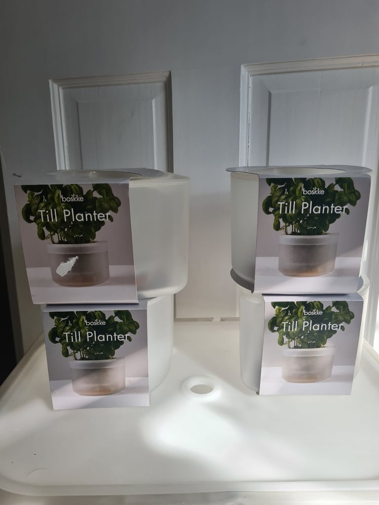 image for 12cm single boskke new self watering herb plat pots x4