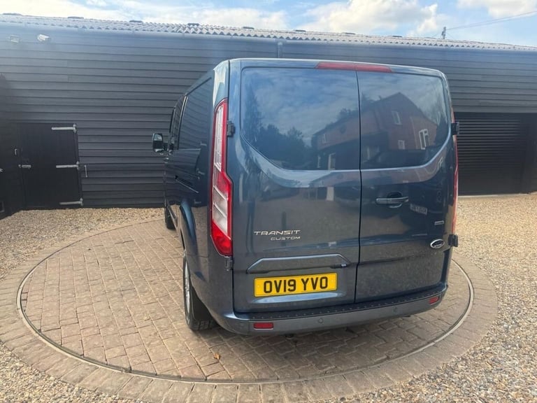 2019 Ford Transit Custom 2.0 300 EcoBlue Limited Crew Van Double Cab 5dr Diesel Auto L2 H1 Euro 6...