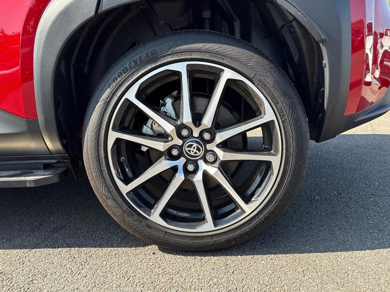 2025 Toyota Yaris 1.5 Hybrid 130 GR Sport 5dr CVT Estate Hybrid Automatic