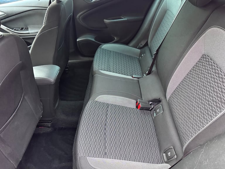 2020 Vauxhall Astra 1.2 Turbo 145 SRi VX-Line Nav 5dr HATCHBACK Petrol Manual