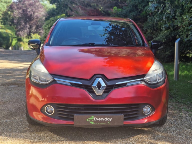 image for 2015 Renault Clio 0.9 TCE 90 Dynamique S MediaNav Energy 5dr **Spare Or Repair** HATCHBACK Petrol...