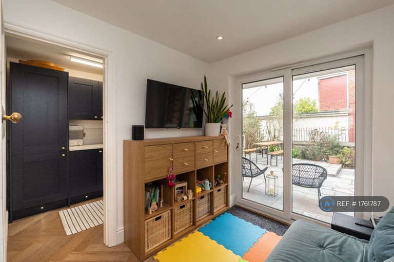 3 bedroom house in Main Street, Halton, Runcorn, WA7 (3 bed) (#1761787)