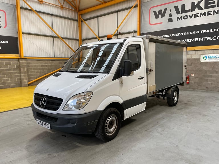 MERCEDES BENZ SPRINTER 311 CDI 3.5 TONNE, EURO 4 CURTAINSIDER - 2008 - SG57 HFX