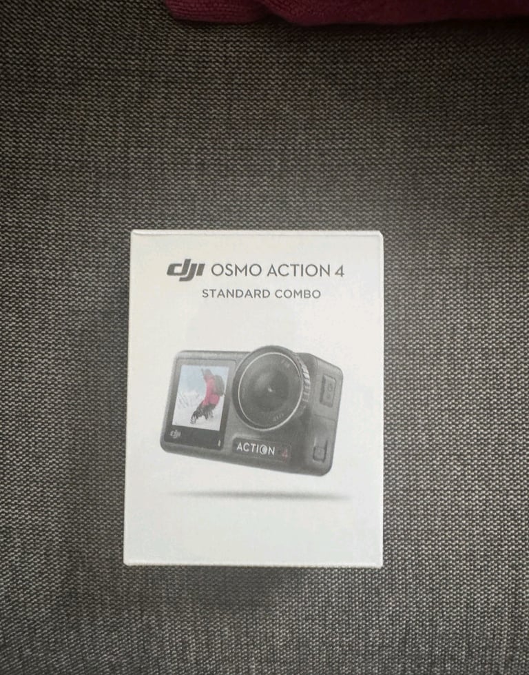 Osmo Action 4 Standard Combo Vlogging Camera