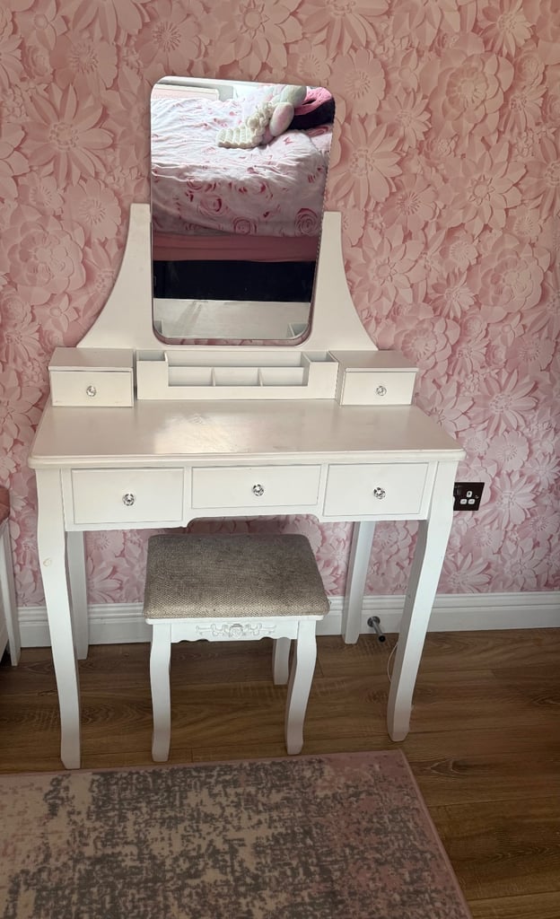 image for White vanity dressing table with Large Frameless Mirror