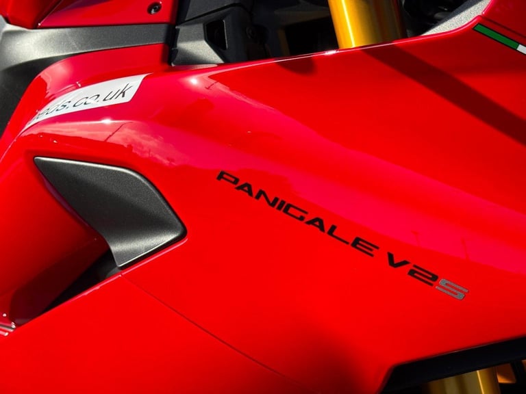 DUCATI PANIGALE V2 S