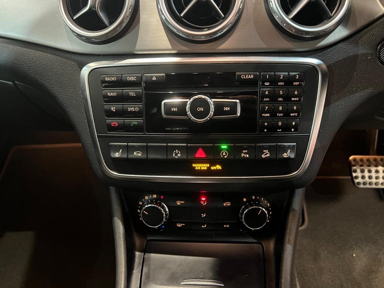 2015 Mercedes-Benz GLA GLA 220 CDI 4Matic AMG Line 5dr Auto [Premium] ESTATE DIESEL Automatic
