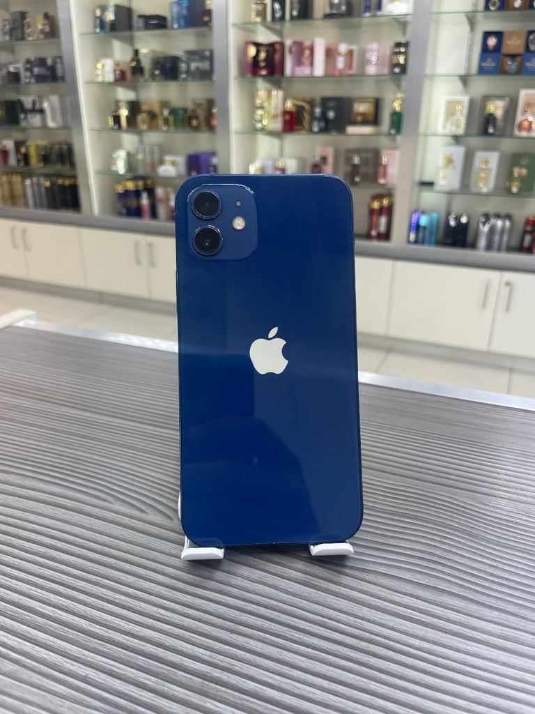 image for Apple iPhone 12 64GB Unlocked Good Condition