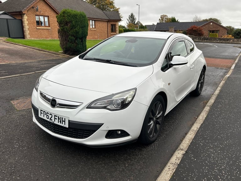 image for Vauxhall, ASTRA Automatic  GTC, Hatchback, 2012, Other, 1956 (cc), 3 doors