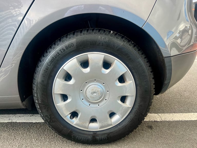 Volkswagen, GOLF, Hatchback, 2006, Manual, 1598 (cc), 5 doors