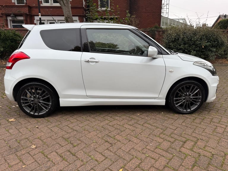 SUZUKI SWIFT 1.6 Sport 2016