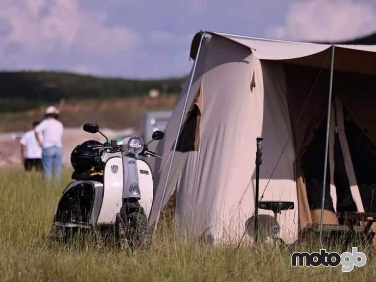Royal Alloy TG 300 S | Tigara Grande a Modern Classic scooter| For Sale