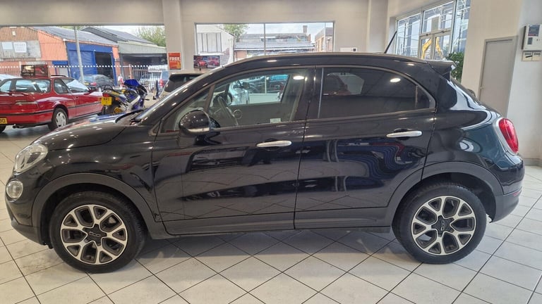 2017 Fiat 500X 1.6 MultiJetII Cross Euro 6 (s/s) 5dr HATCHBACK Diesel Manual
